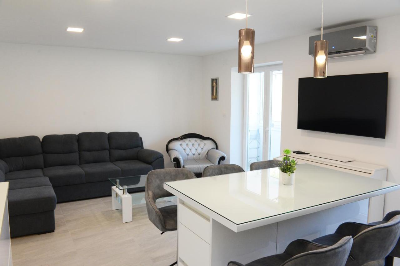 Apartman Milena Solin Exteriér fotografie